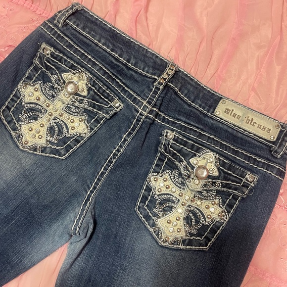 Mss Chic bedazzled, y2k, mcbling, capri jeans. - Picture 2 of 9